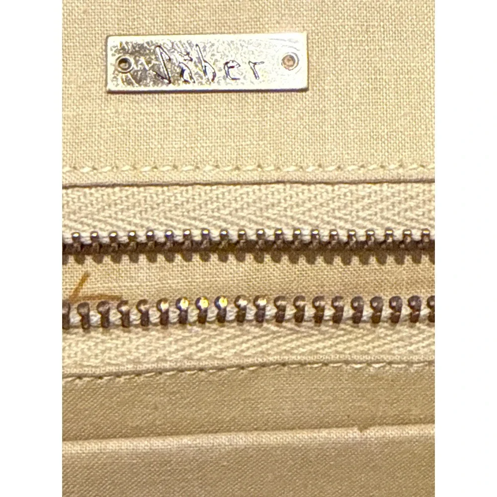 ~50s-60s Saber‎ White Leather Handbag Gold Knight Helmet Sword Emblem Frame